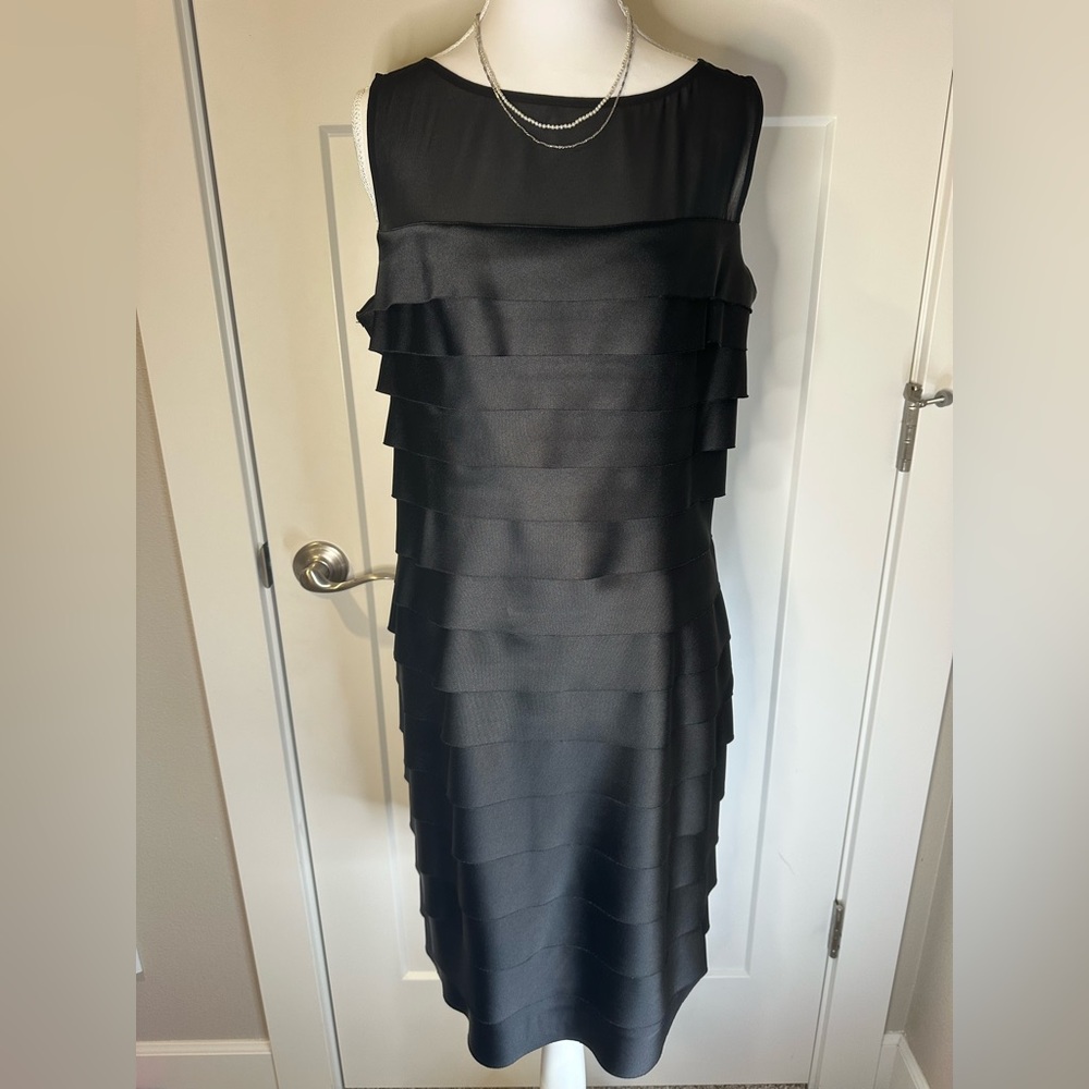 Jones Wear Dress Elegant Excellent Pre-Owned Condition Black Size‎ 10 Back Zip